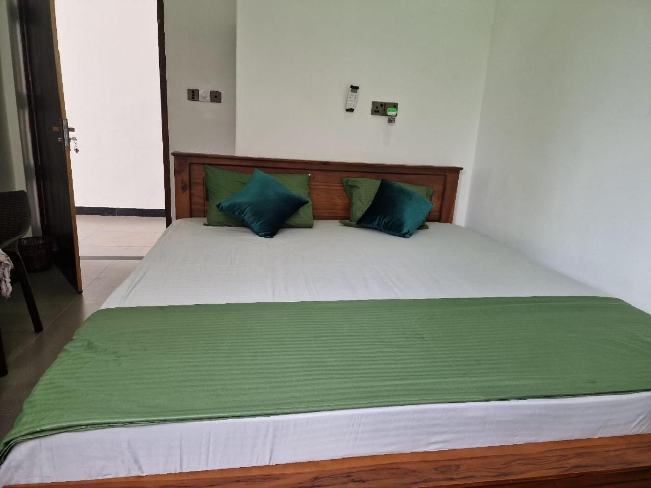 Javi Holiday Home 亭可马里 外观 照片